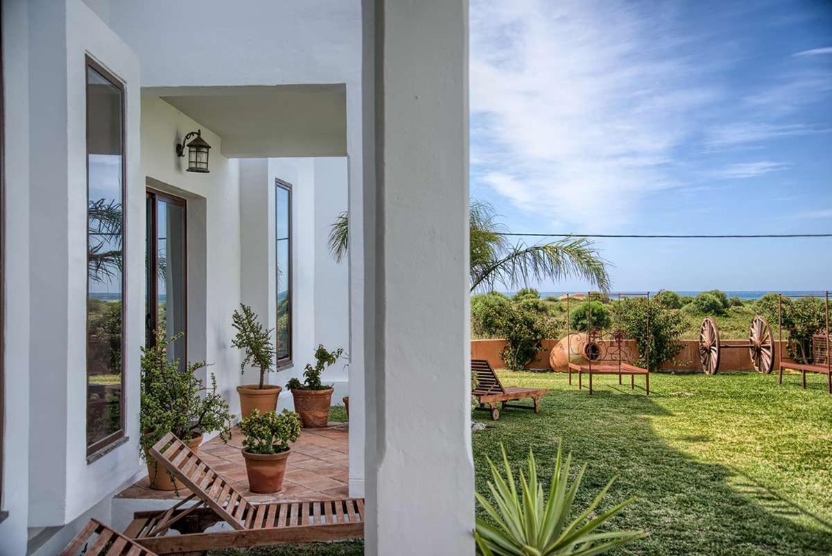 Apartamentos Turisticos Bahia De Trafalgar Zahora Esterno foto