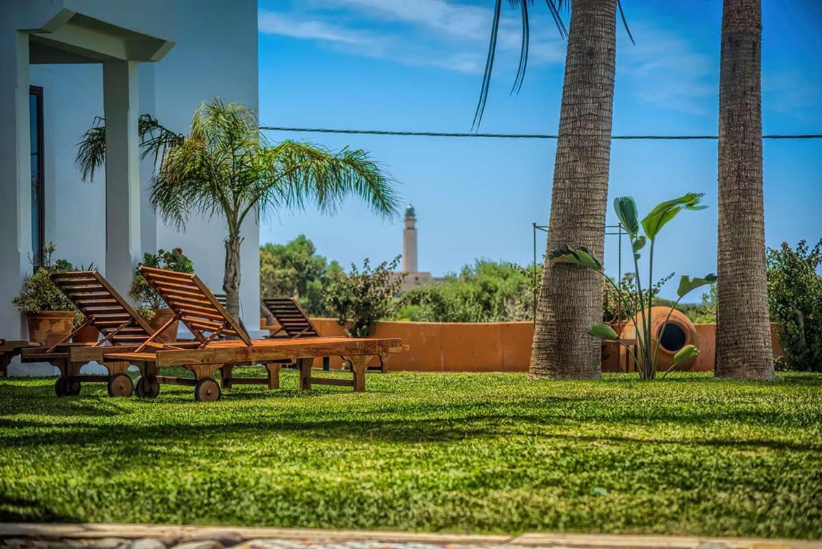 Apartamentos Turisticos Bahia De Trafalgar Zahora Esterno foto